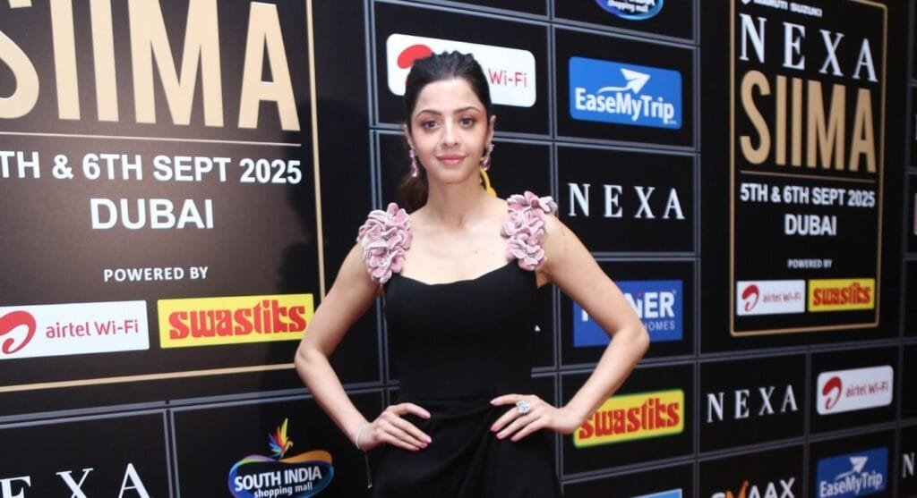 Actress Vedika Latest Photos