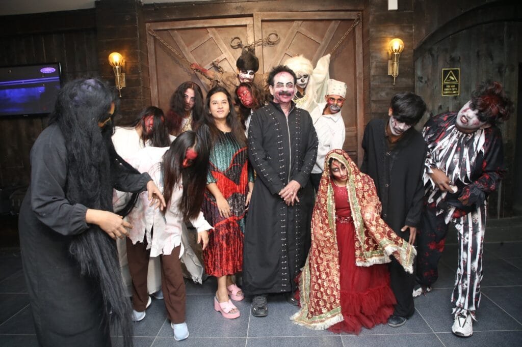 Scary House, Zombie House