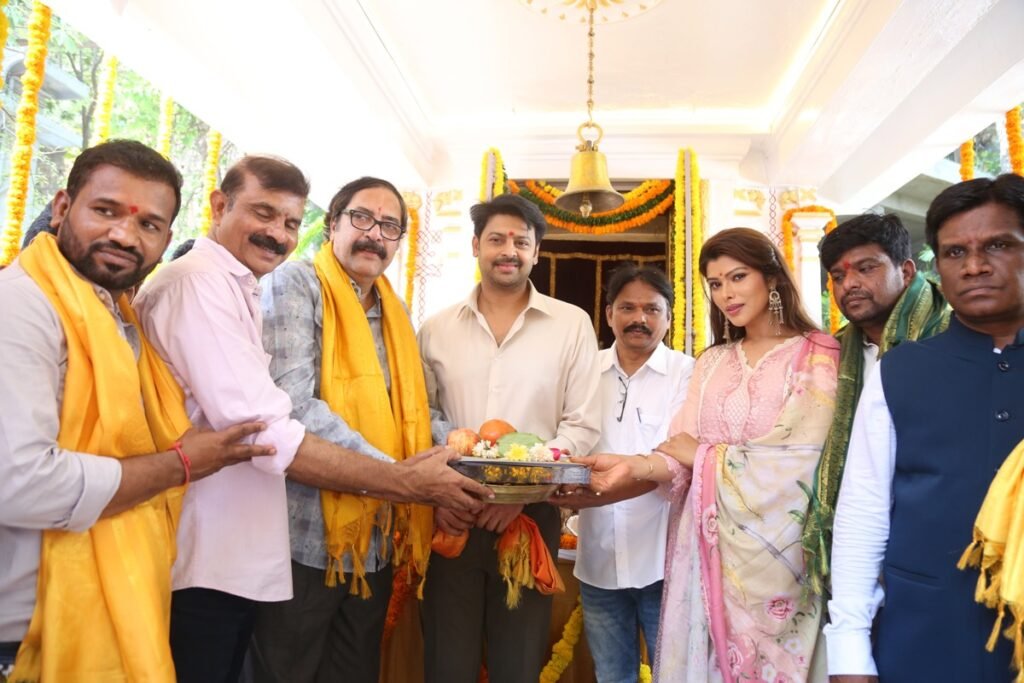 Celebs@ Chintamani Sontha Katha Movie Opening