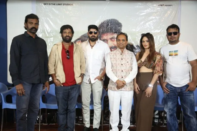 Those Four People Crushed ‘O Andala Rakshasi’