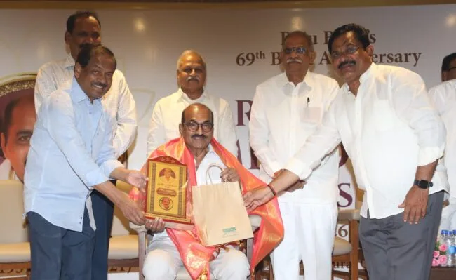 Rajubabu's birth anniversary should inspire everyone.