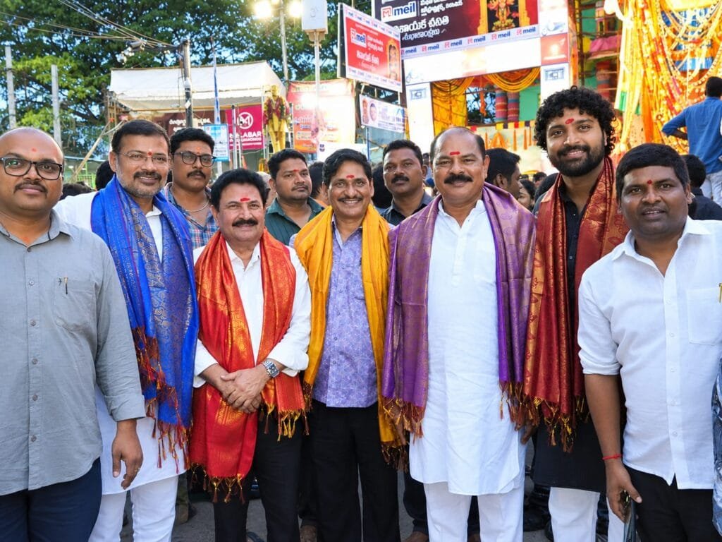 Vedavyas Movie Team Seeks Blessings at Khairatabad Maha Ganapathi