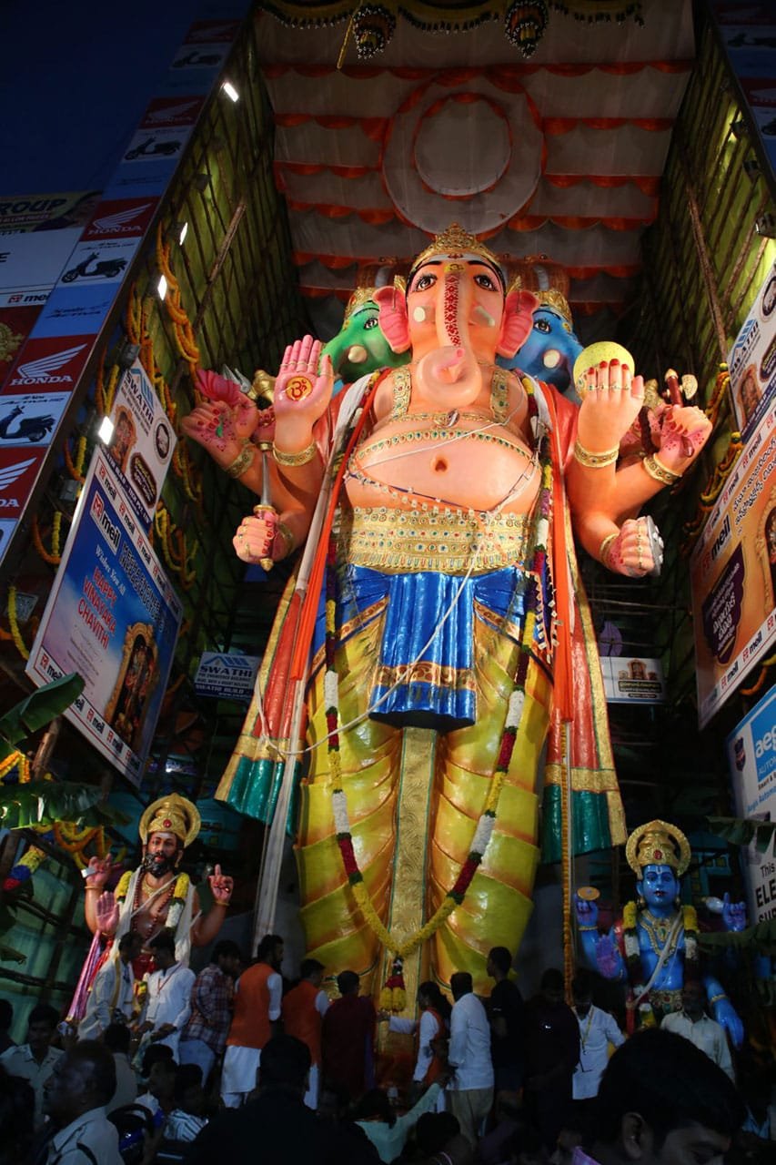 Khairatabad Ganesh 2026: 69-Ft Bada Ganesh Draws Devotees in Hyderabad