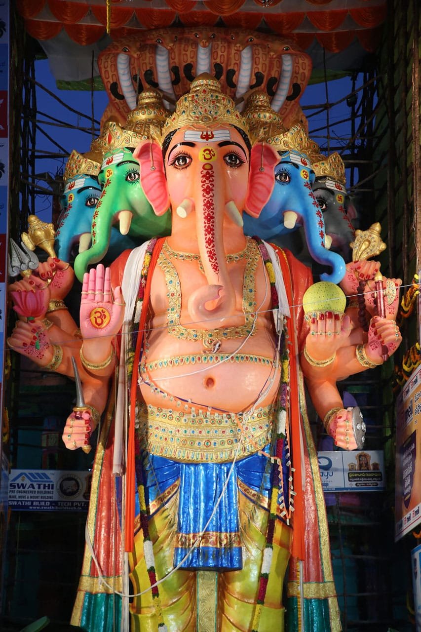 Khairatabad Ganesh 2026: 69-Ft Bada Ganesh Draws Devotees in Hyderabad