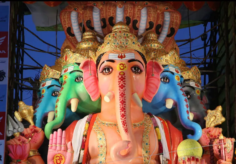 Khairatabad Ganesh 2026: 69-Ft Bada Ganesh Draws Devotees in Hyderabad