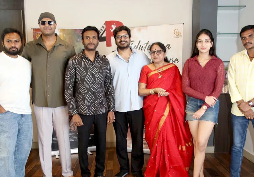 ‘Mugguru Kothulu’ ‘Thiduthunna Koduthunna’ Love Song Released by Anup Rubens