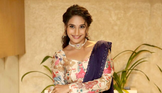 Rupa Sravya Turns Heads with Timeless Ethnic Elegance